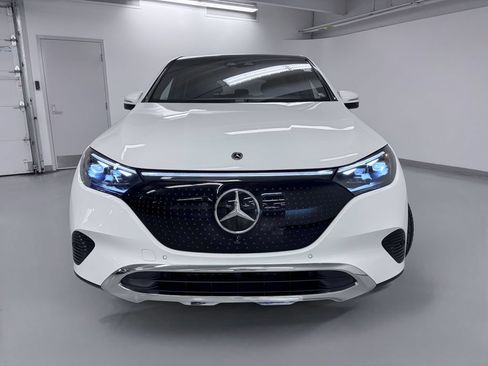 Certified 2023 Mercedes-Benz EQE 350+ 4MATIC SUV image 4