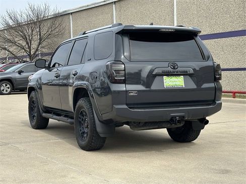 Used 2024 Toyota 4Runner SR5 Premium w/ Moonroof Package image 3