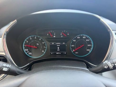 Used 2021 Chevrolet Equinox LS AWD/4WD image 11