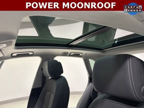 Used 2022 Audi Q5 2.0T Premium Plus image 2