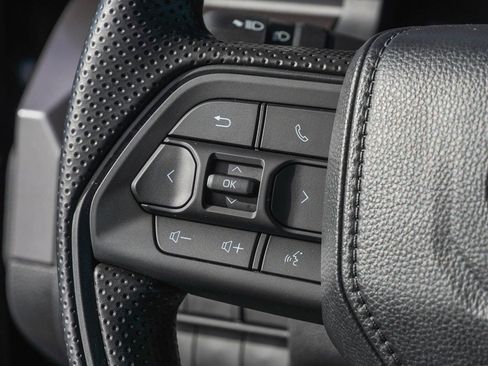 New 2025 Toyota Tacoma SR5 image 32