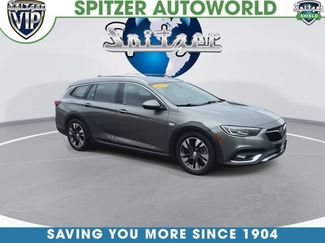 Used 2018 Buick Regal Essence w/ Driver Confidence Package #1 AWD/4WD video 2