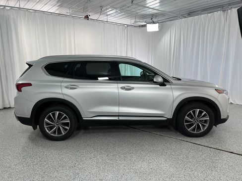 Used 2019 Hyundai Santa Fe AWD image 6