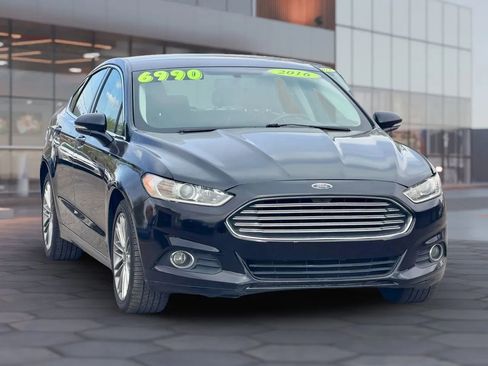 Used 2016 Ford Fusion SE w/ Equipment Group 202A AWD/4WD image 1