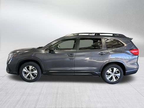 Certified 2023 Subaru Ascent Premium w/ Convenience Package AWD/4WD image 4
