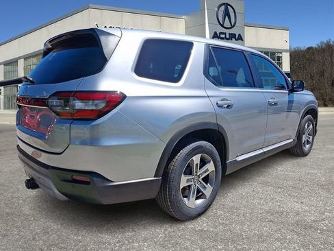 Used 2023 Honda Pilot EX-L image 6