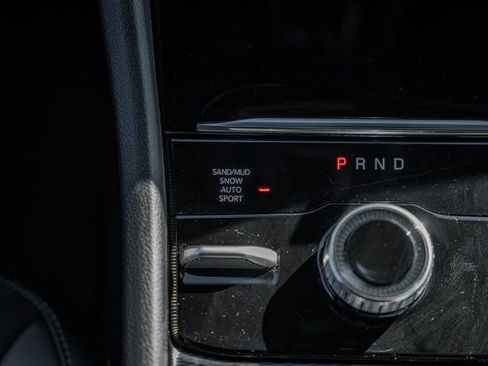 New 2026 Jeep Grand Cherokee Laredo image 31