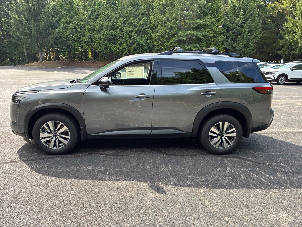New 2026 Nissan Pathfinder SL AWD/4WD image 4