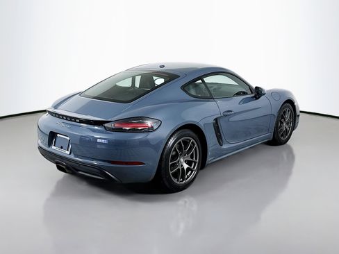 Certified 2018 Porsche 718 Cayman image 9