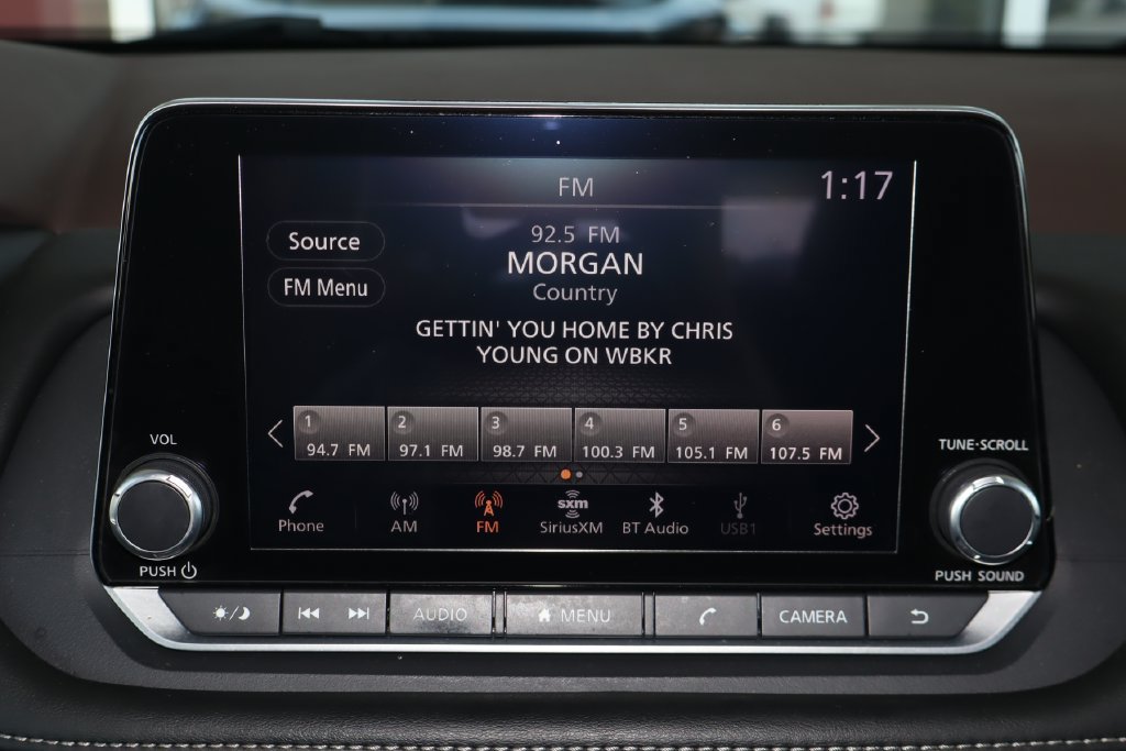 Used 2023 Nissan Rogue SV AWD/4WD image 24