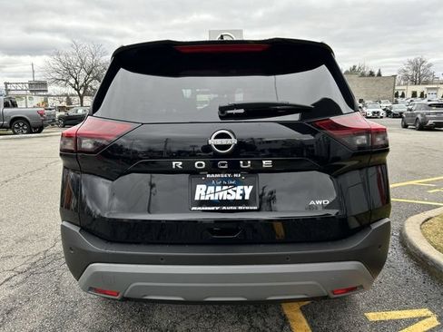 Certified 2023 Nissan Rogue S AWD/4WD image 15