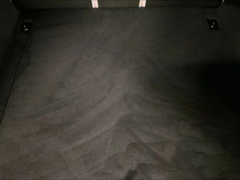 Certified 2025 Jaguar F-PACE R-Dynamic S image 33