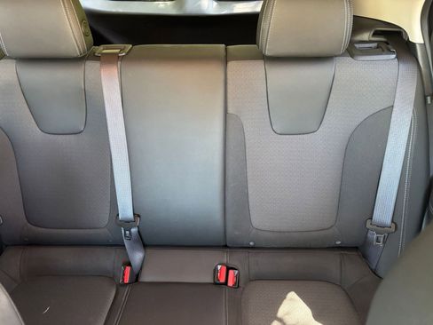 Used 2025 Buick Encore GX Preferred FWD image 40
