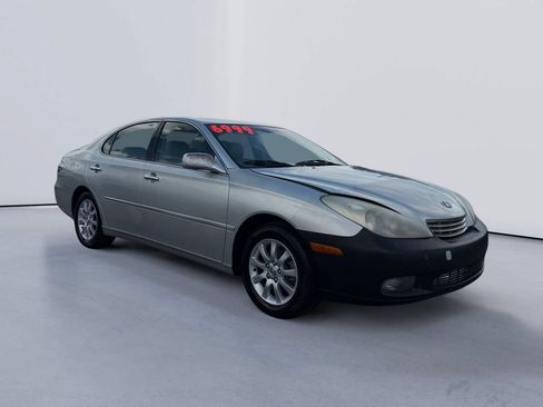 Used 2003 Lexus ES 330 FWD image 1