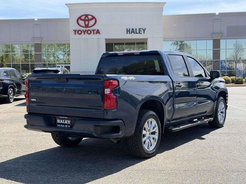 Used 2022 Chevrolet Silverado 1500 Custom w/ LPO, Dark Essentials Package image 18