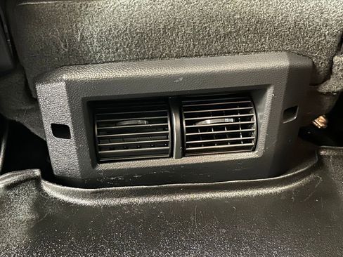 Used 2012 RAM 2500 Laramie w/ Cold Weather Group image 28