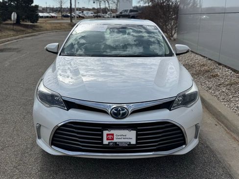 Certified 2018 Toyota Avalon Limited w/ All Weather Liner Package image 37