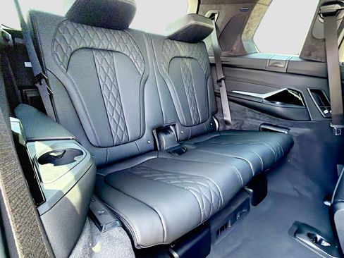 New 2027 BMW X7 xDrive40i w/ Executive Package AWD/4WD image 22