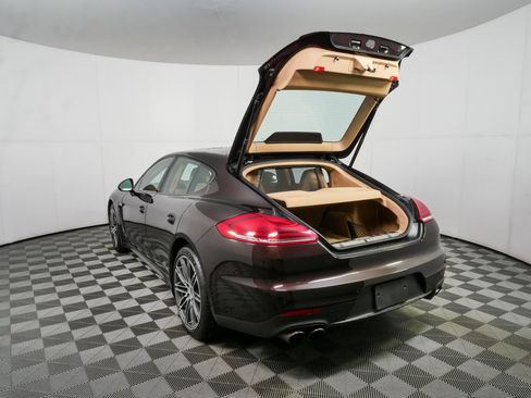 Used 2016 Porsche Panamera 4S AWD/4WD image 35