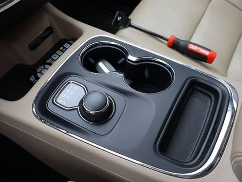 Used 2015 Dodge Durango Citadel w/ Technology Group RWD image 32