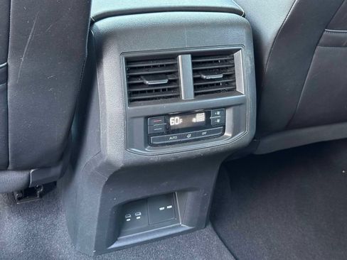 Certified 2023 Volkswagen Atlas SE AWD/4WD image 15