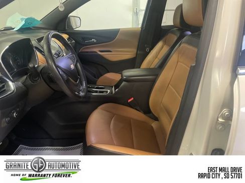Used 2019 Chevrolet Equinox Premier w/ LPO, Cargo Package FWD image 11