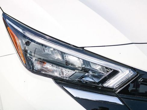 Certified 2025 Nissan Versa S w/ Trunk Package image 10