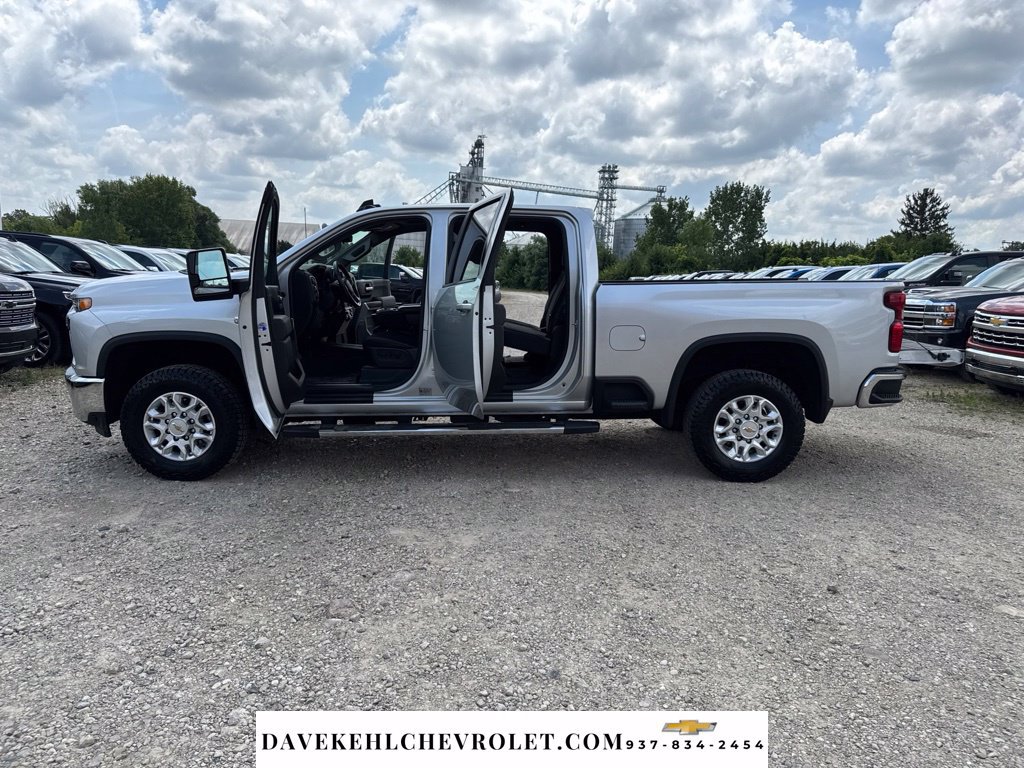 Used 2021 Chevrolet Silverado 2500 LT w/ Convenience Package AWD/4WD image 29