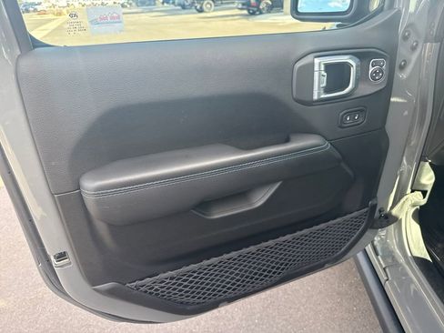 Used 2023 Jeep Wrangler Unlimited Rubicon 4xe w/ Cold Weather Group image 13