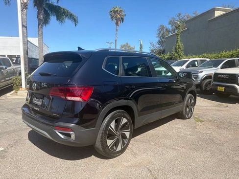 Used 2024 Volkswagen Taos SE AWD/4WD image 6