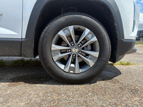 Used 2025 Chevrolet Equinox LT AWD/4WD image 27