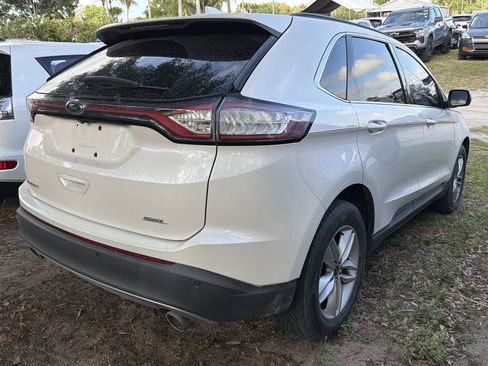 Used 2015 Ford Edge SEL w/ Equipment Group 201A FWD image 9