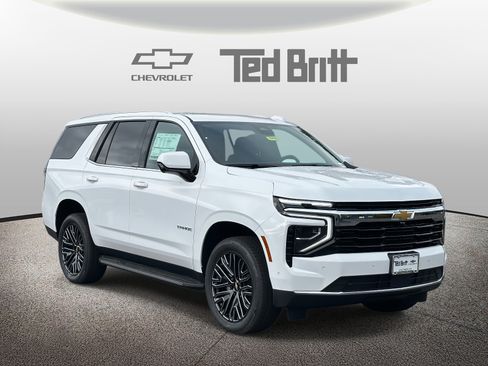 New 2026 Chevrolet Tahoe LS image 3