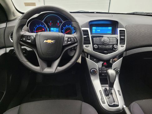Used 2015 Chevrolet Cruze LT FWD image 22