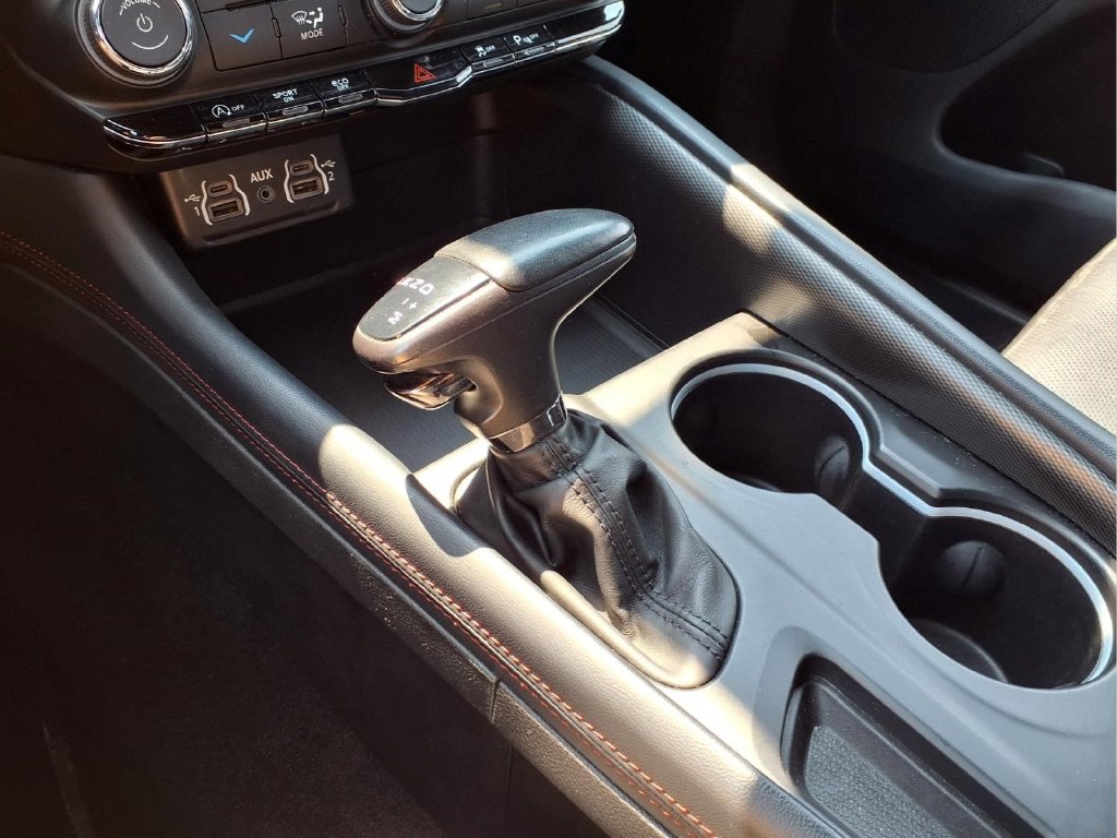 Used 2024 Dodge Durango GT AWD/4WD image 9