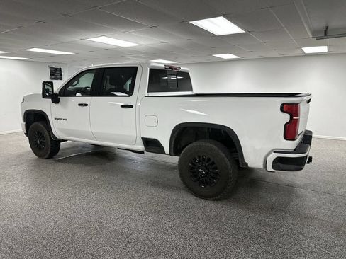 Used 2024 Chevrolet Silverado 3500 LTZ w/ LTZ Plus Package AWD/4WD image 6