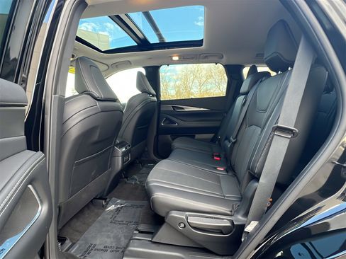 Certified 2026 INFINITI QX60 Luxe w/ Cargo Package image 18