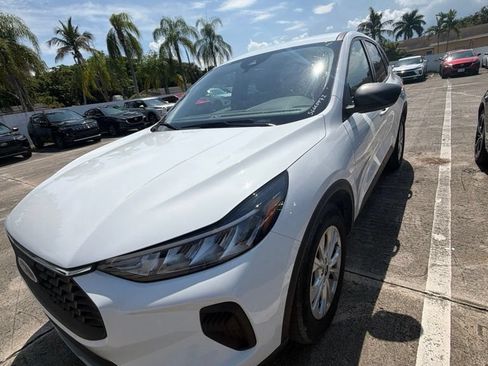 Used 2025 Ford Escape Active FWD image 1