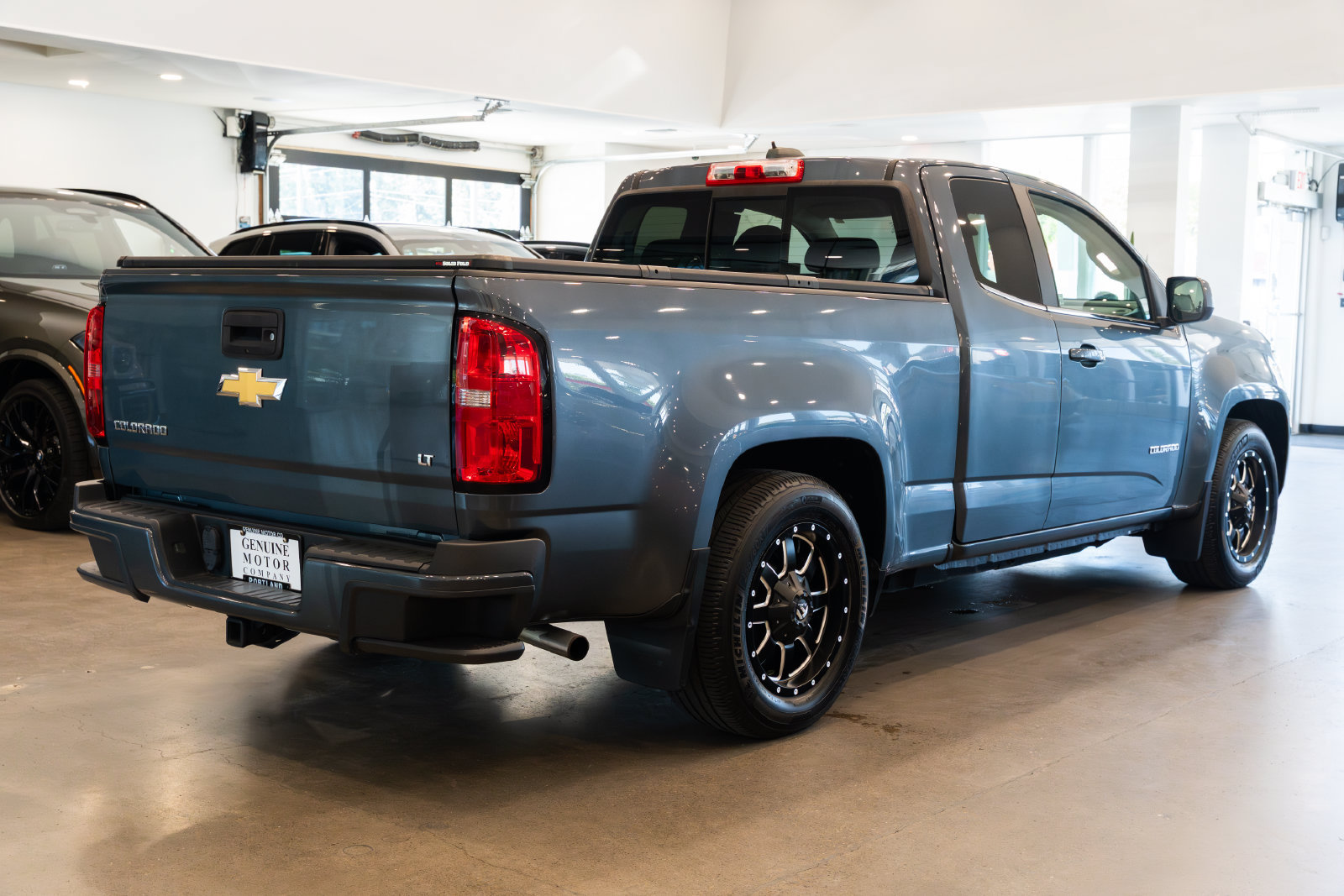 Used 2016 Chevrolet Colorado LT w/ LT Convenience Package RWD image 4