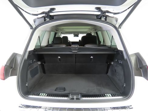 New 2026 Mercedes-Benz GLS 450 4MATIC image 31