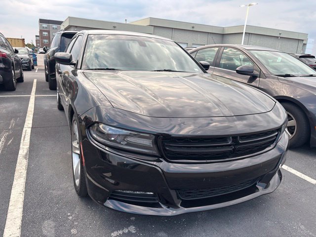 Used 2016 Dodge Charger R/T RWD image 6