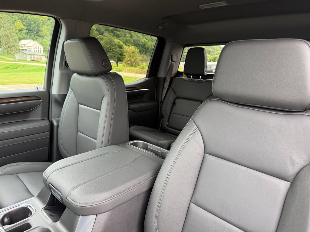 New 2026 Chevrolet Silverado 1500 RST w/ RST All Star Premium Package AWD/4WD image 24