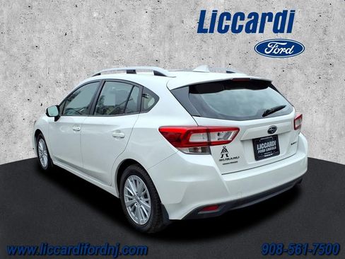 Used 2018 Subaru Impreza 2.0i Premium image 4