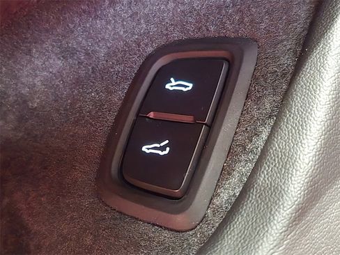 Certified 2023 Chevrolet Corvette Stingray Preferred Cpe w/ 2LT image 28