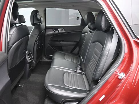 Certified 2025 Kia Sportage SX FWD image 21