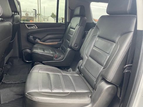 Used 2019 GMC Yukon XL Denali w/ Denali Ultimate Package image 16