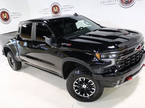 Used 2022 Chevrolet Silverado 1500 ZR2 w/ Technology Package image 73