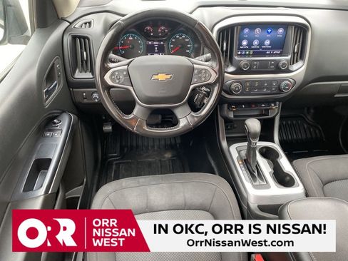 Used 2022 Chevrolet Colorado LT w/ Fleet Safety Package image 21