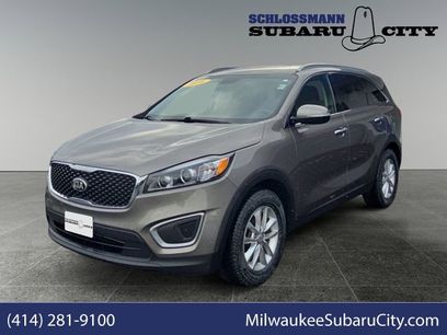 Used 2016 Kia Sorento LX w/ LX Convenience Package
