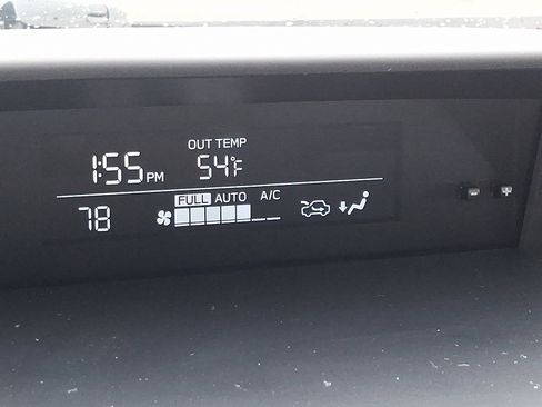 Certified 2021 Subaru Crosstrek 2.0i Premium w/ Popular Package #3 image 19